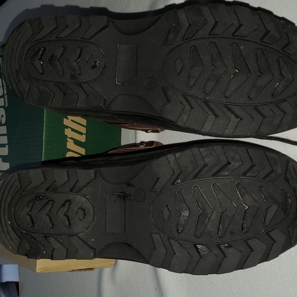 Boots - Picture 7 of 10